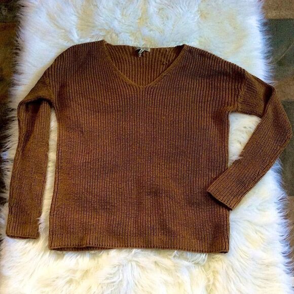 Layers To Love Knitted Sweater - Picture 4 of 13